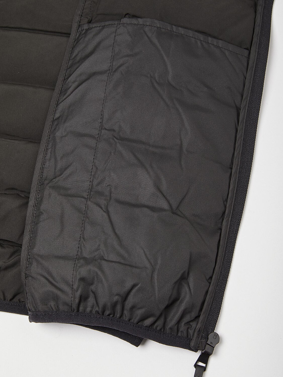 Basic Men's Hidden Pocket Vest